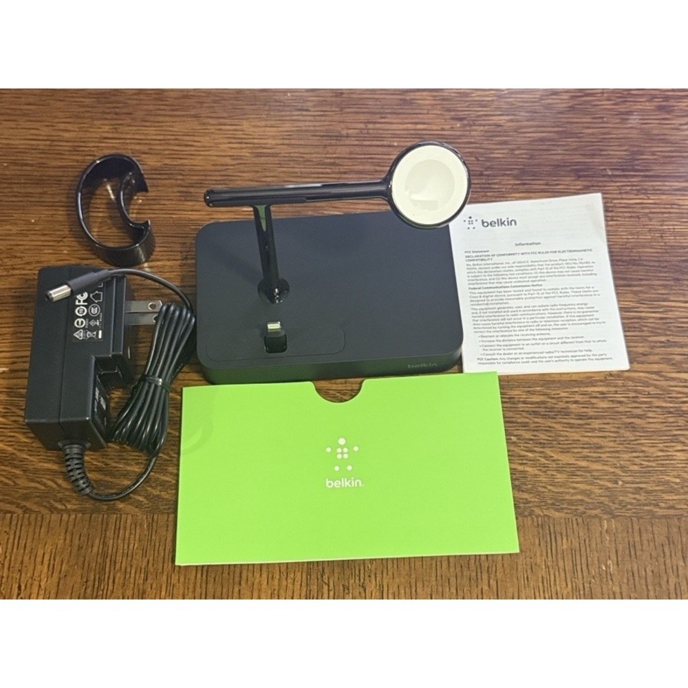 Belkin Valet Charge Dock for Apple Watch & iPhone F8J183 Black